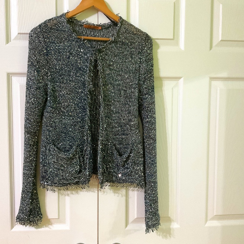 belldini cardigan green with shiny beads, elegant, very good condition.size s